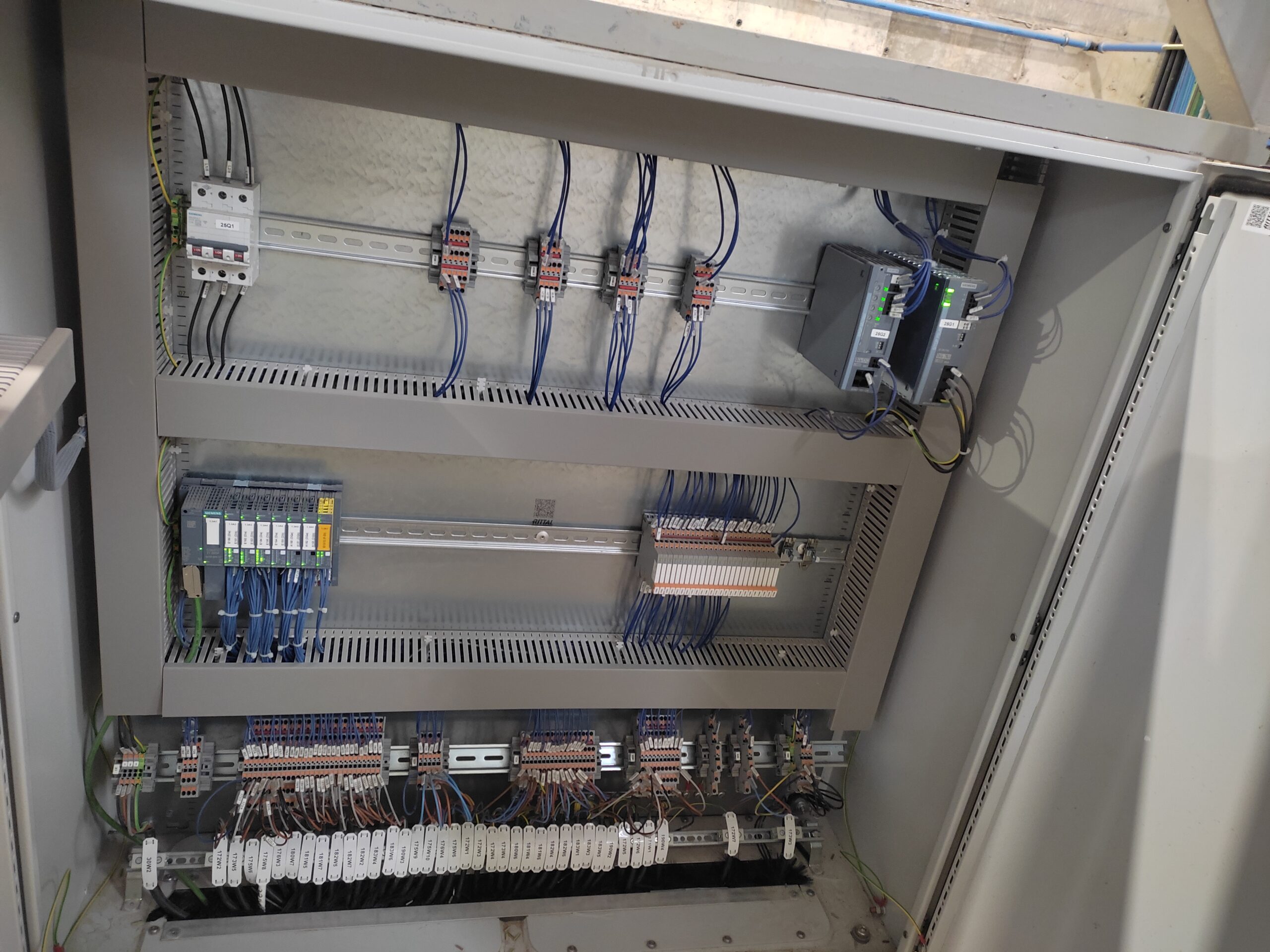 Dosificación y mezclado de arcillas by Solic Ingeniería de Control